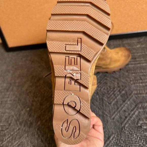 Sorel Joan of Arctic Wedge II Leather Boots in Brown Leather Size 8 - Picture 7 of 8